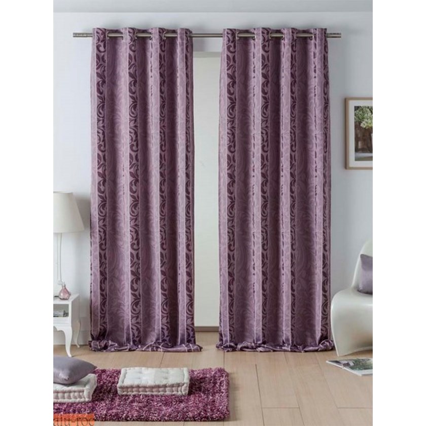 Cortinas gruesas ideales para hacer unas caidas sobre unos visillos.