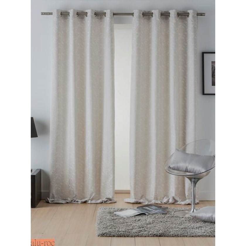 Cortinas para ventana de dormitorio para coordinar con las colchas Daniela