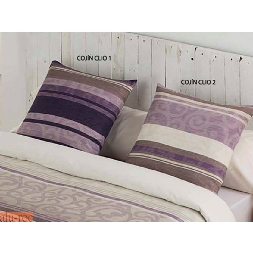 Prendas para decorar la cama del dormitorio con gusto y calidad