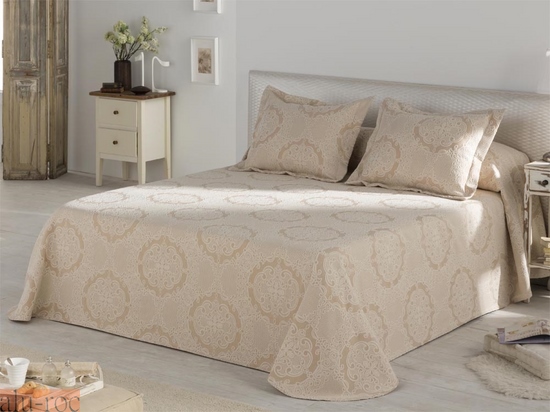 Decoración textil del dormitorio con tejidos de calidad confeccionados en España